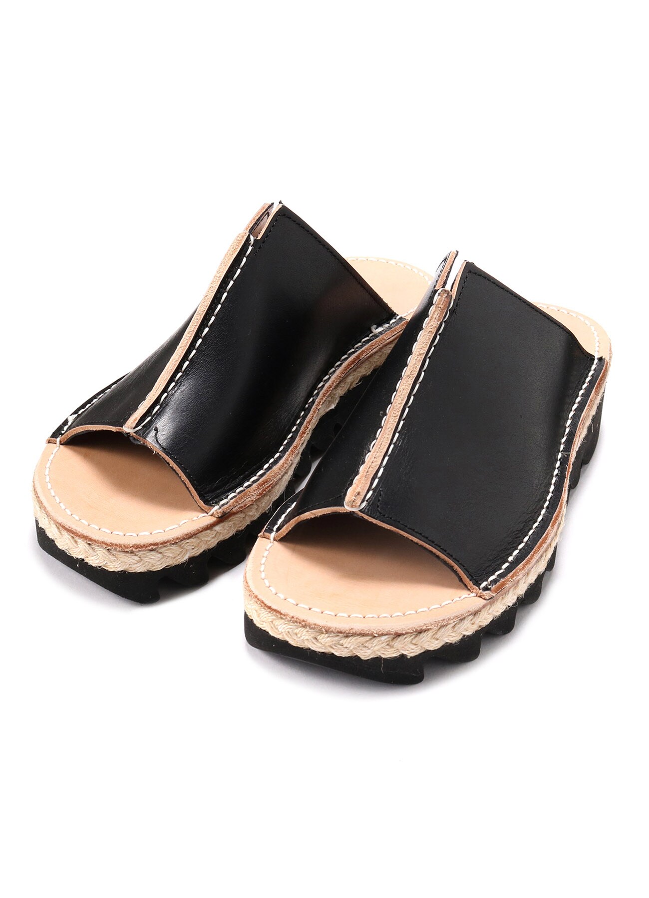 THICH NUME LEATHER B CENTER CONNECTED SANDALS