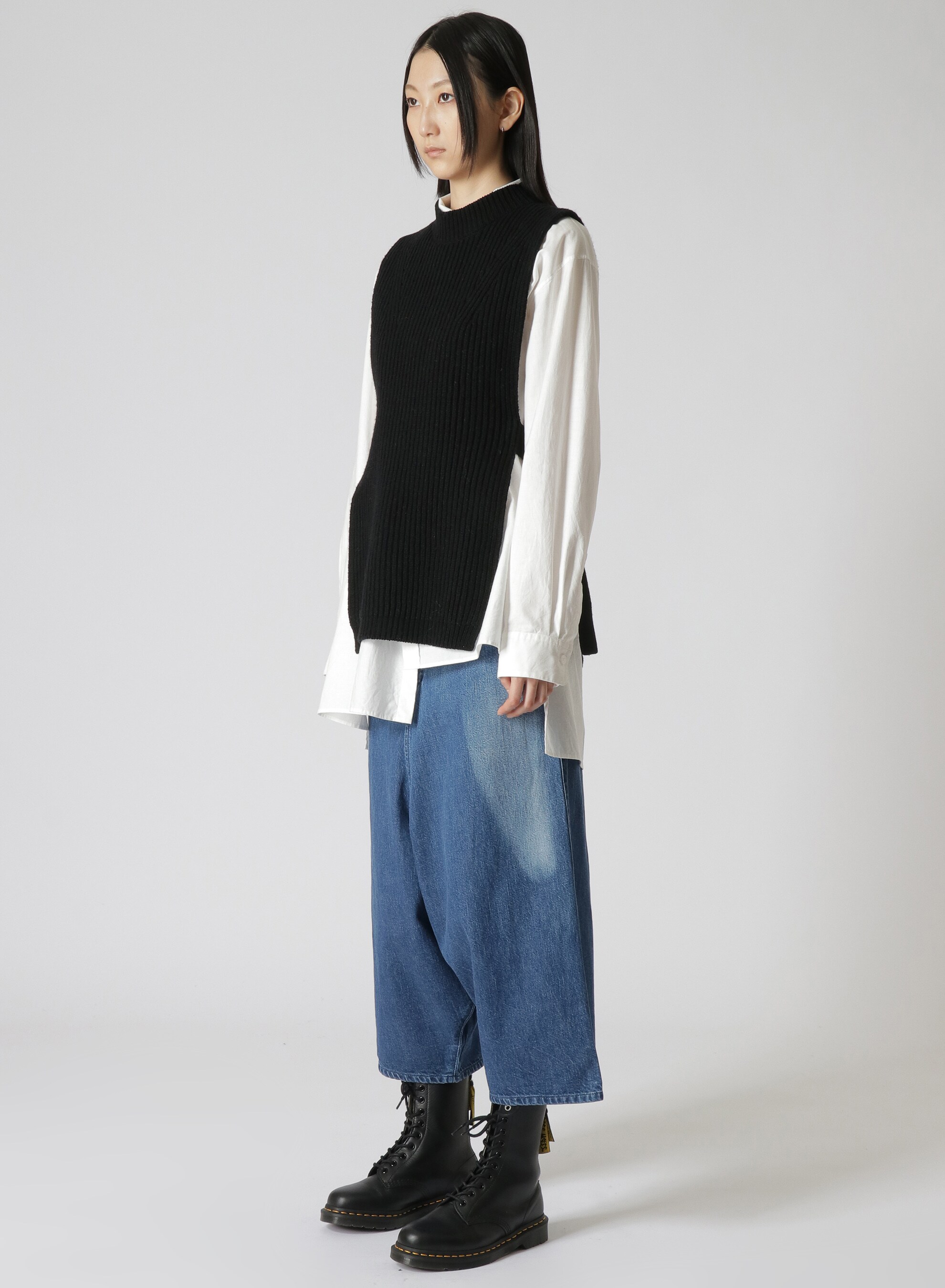 WOOL KNITTED WEARABLE PONCHO