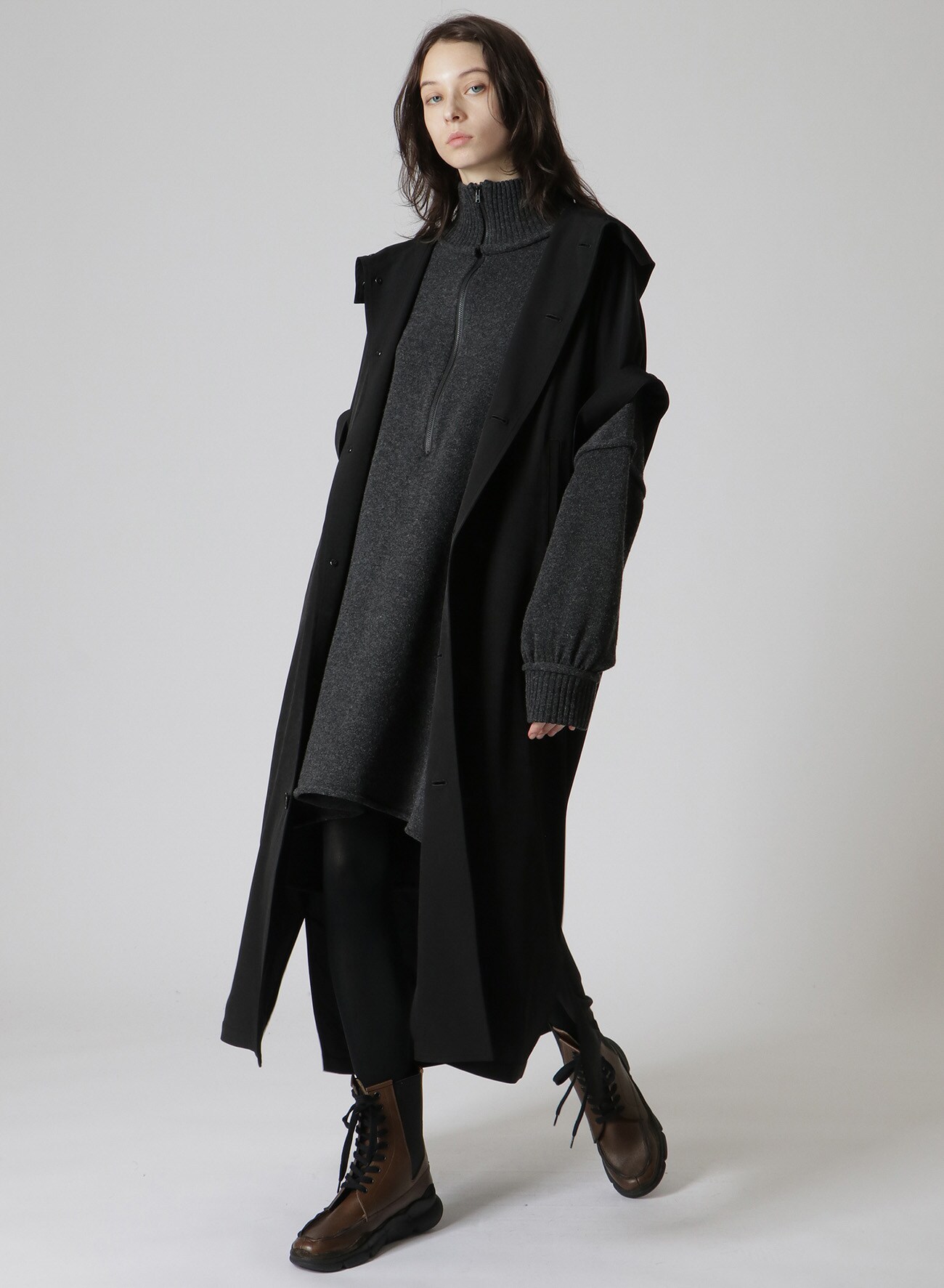 TRIACETATE POLYESTER de CHINE FRENCH SLEEVE HOODED DRESS