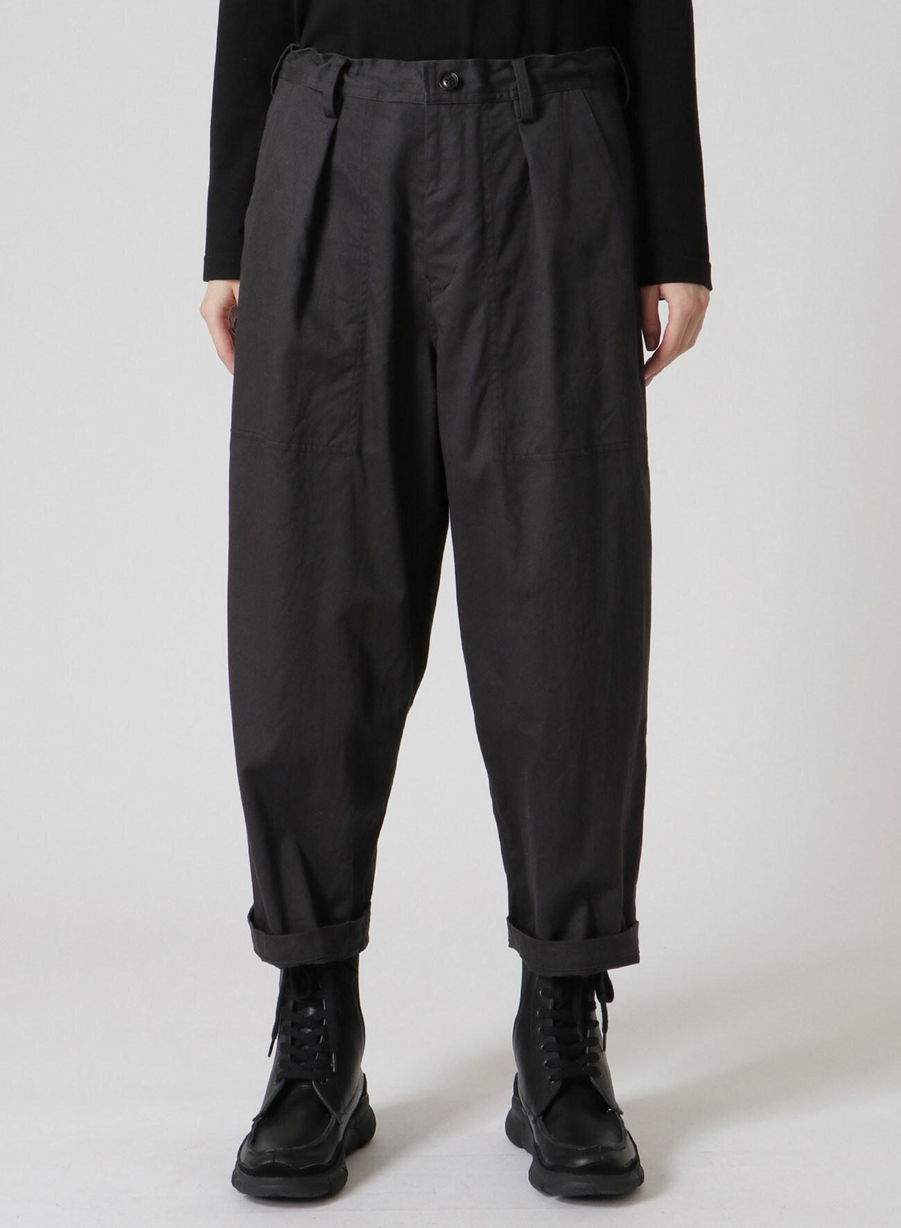 [Y's BORN PRODUCT]COTTON TWILL FRONT TUCK PANTS