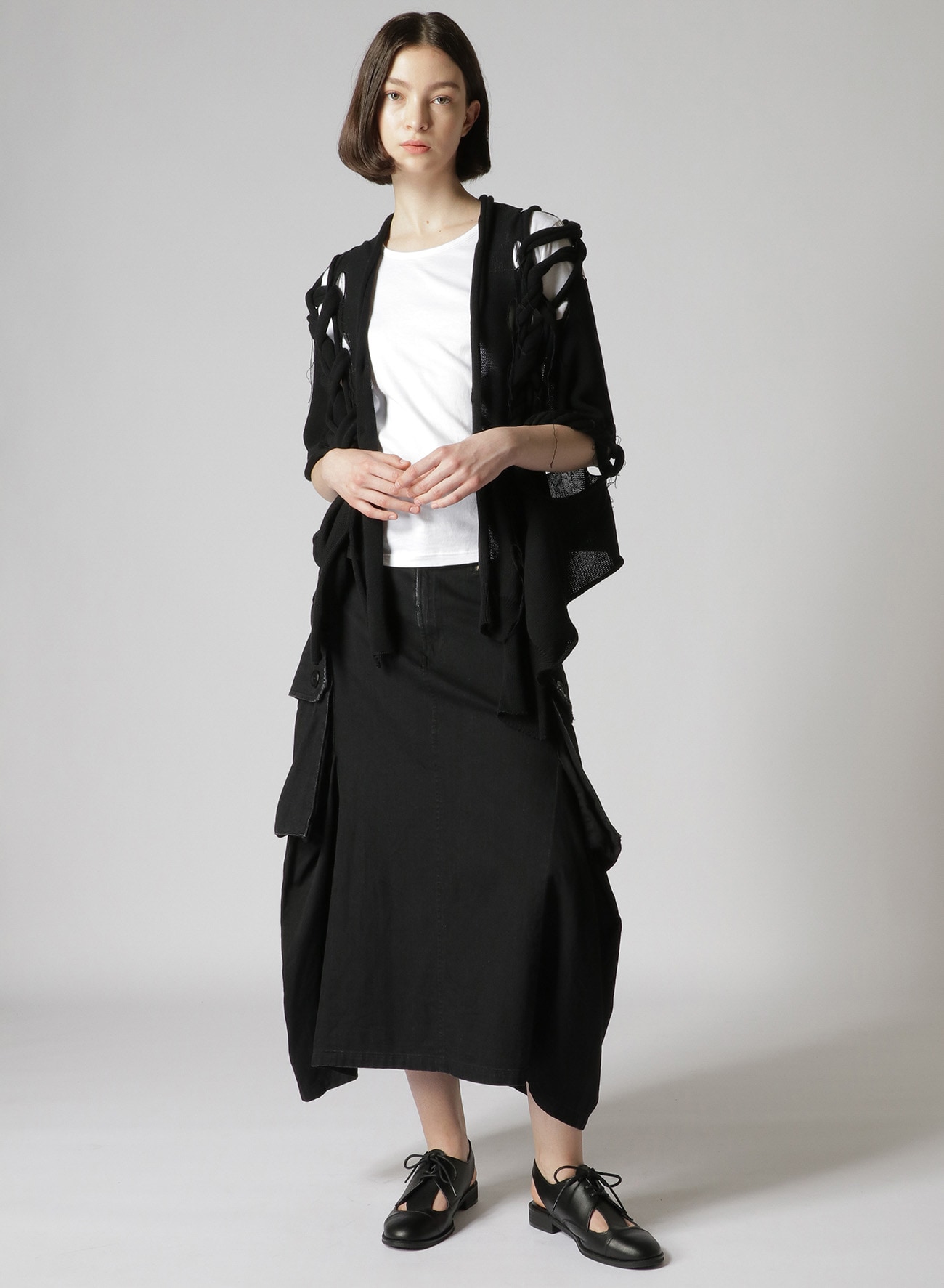 LINEN-LIKE COTTON CARDIGAN WITH TWISTED DETAILS(S Black): Vintage