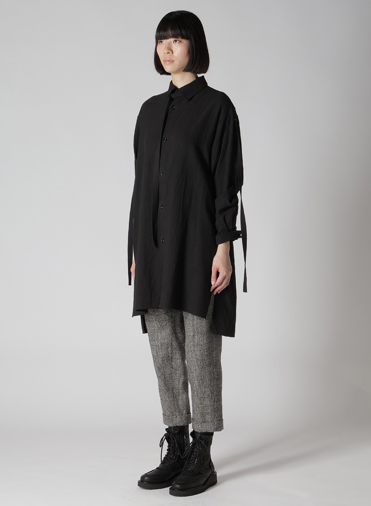 【8/2 12:00(JST) Release】TWILL GARMENT WASH COLLAR/SLEEVE OPEN TAB BLOUSE