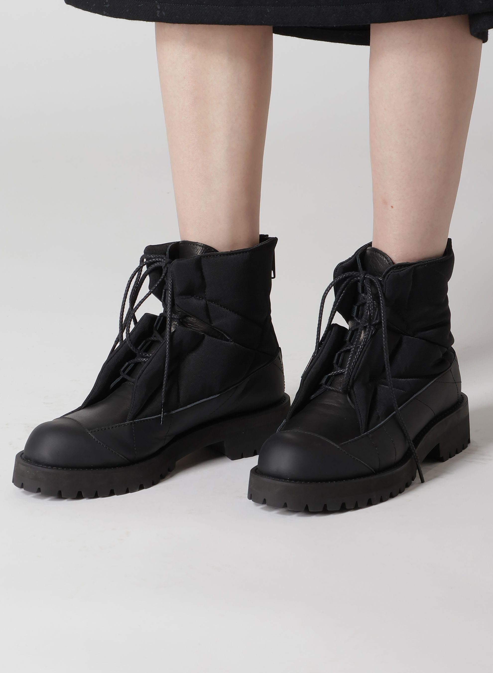 NY TWILL×SOFT LEATHER SHORT PADDED BOOTS