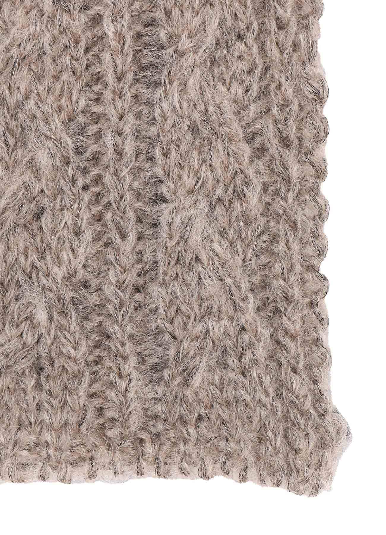 PATCHED KNITTED SCARF