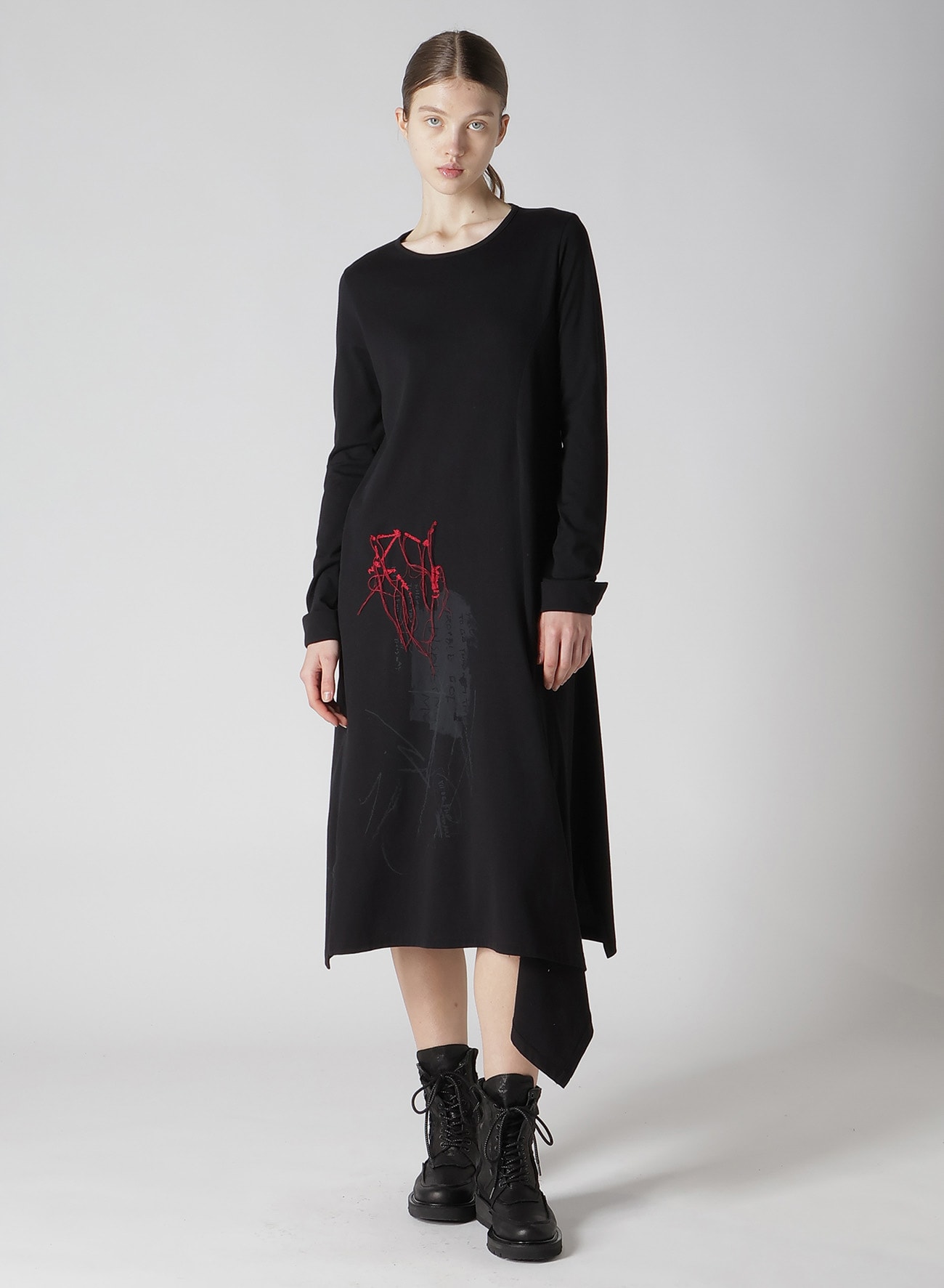 【9/13 12:00(JST) Release】CHALK PRINT & STITCH LEFT SLIT DRESS