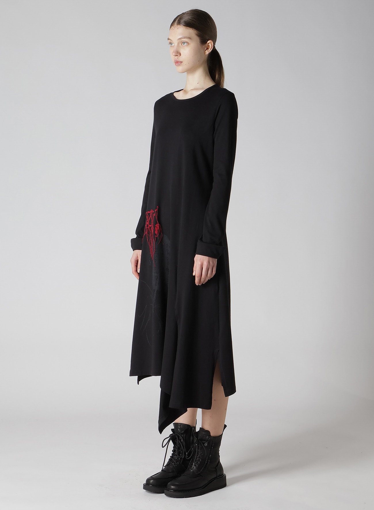 【9/13 12:00(JST) Release】CHALK PRINT & STITCH LEFT SLIT DRESS