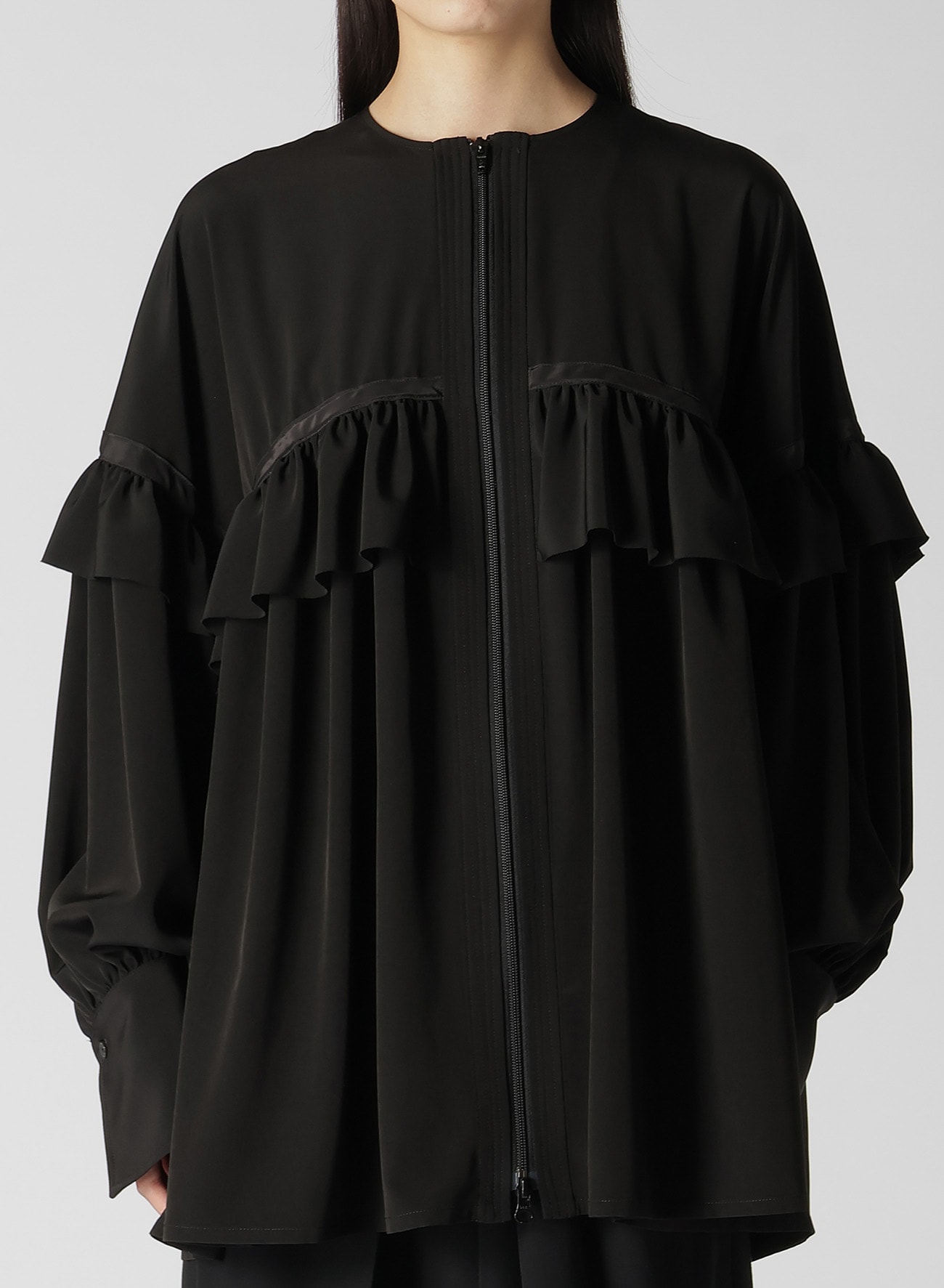 【8/7 12:00(JST) Release】TRIACETATE/POLYESTER RUFFLED BLOUSON