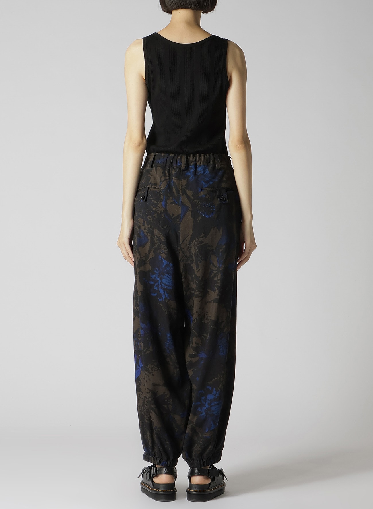 WITHERING FLOWER ELEASTIC BAND HEM PANTS
