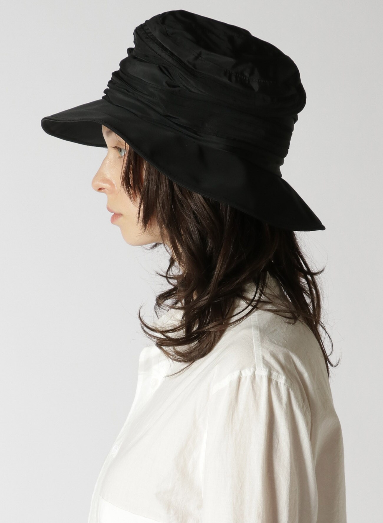 MEMORY POLYESTER PATCHED CLOCHE