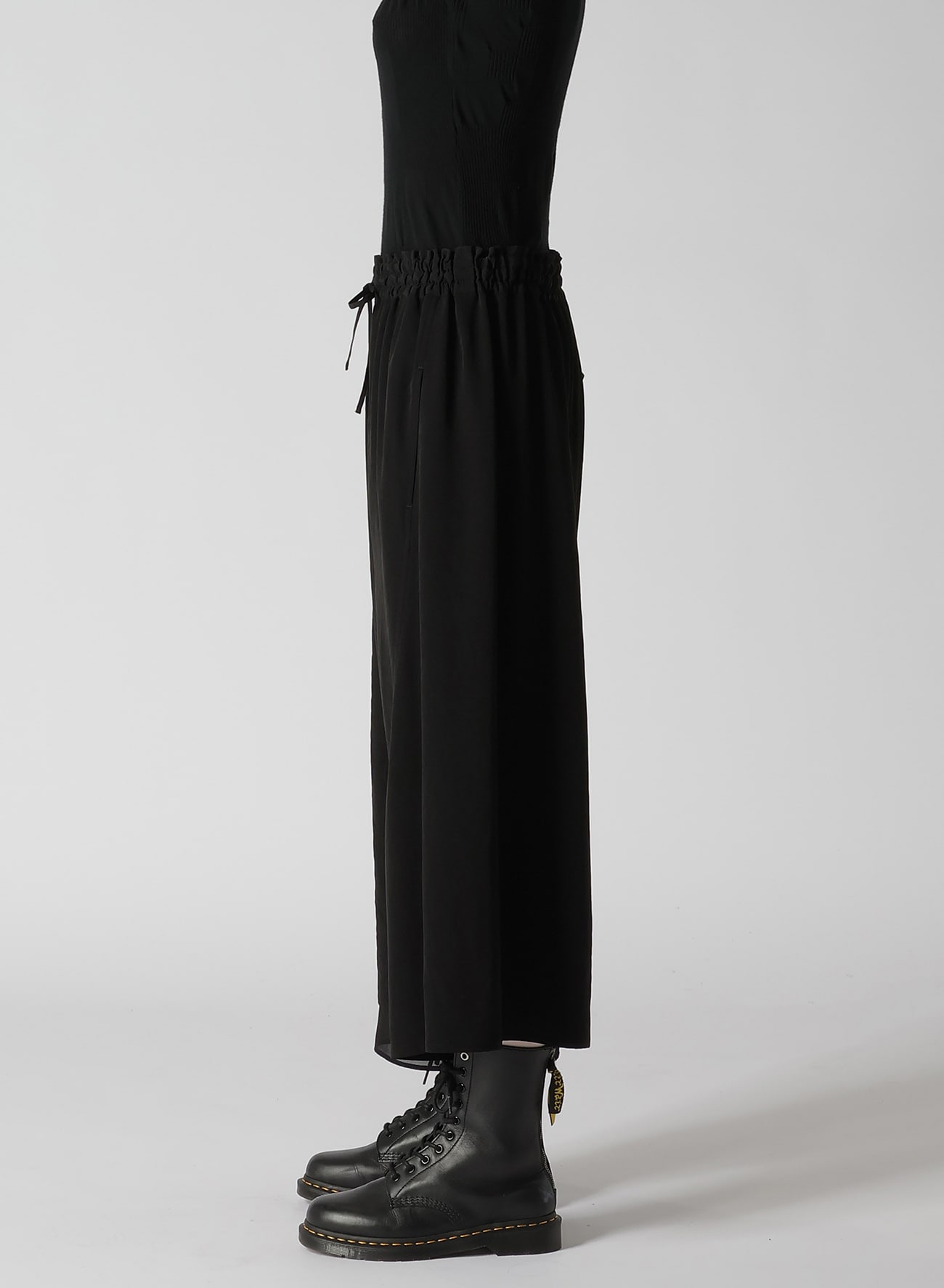 CREPE de CHINE RIGHT SIDE DOUBLED FLARE PANTS